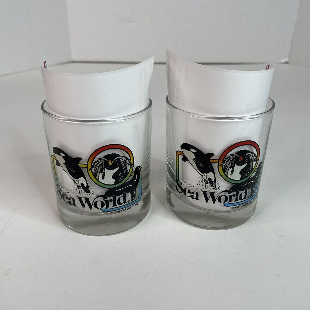 Vintage Sea World Tumbler Glasses, Set Of 2, Graphic 1988, Clear
